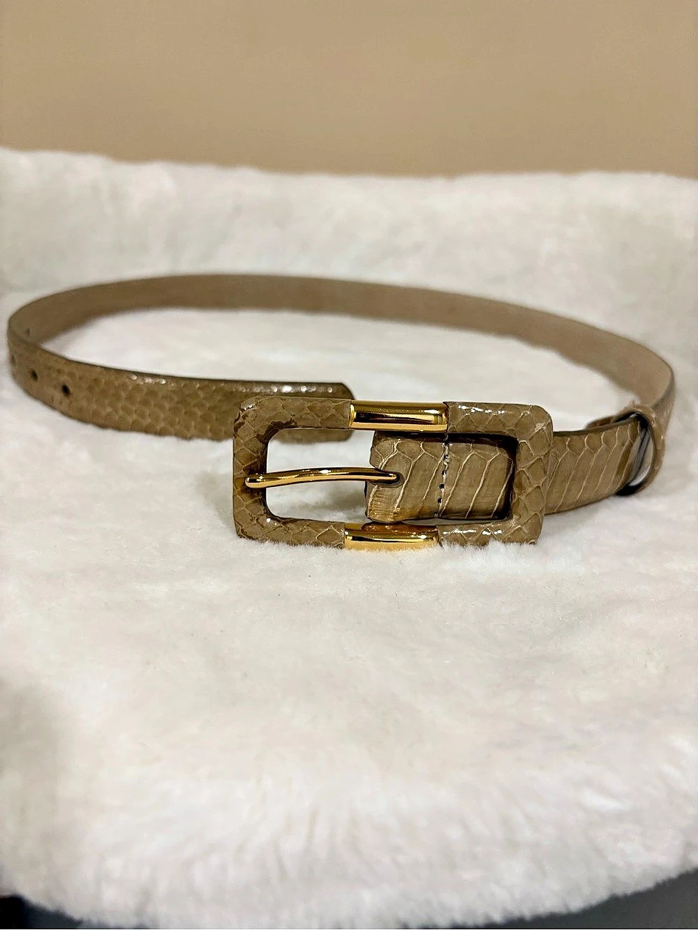 WCM New York for Neumann Marcus Leather Textured Belt in light Brown 30”